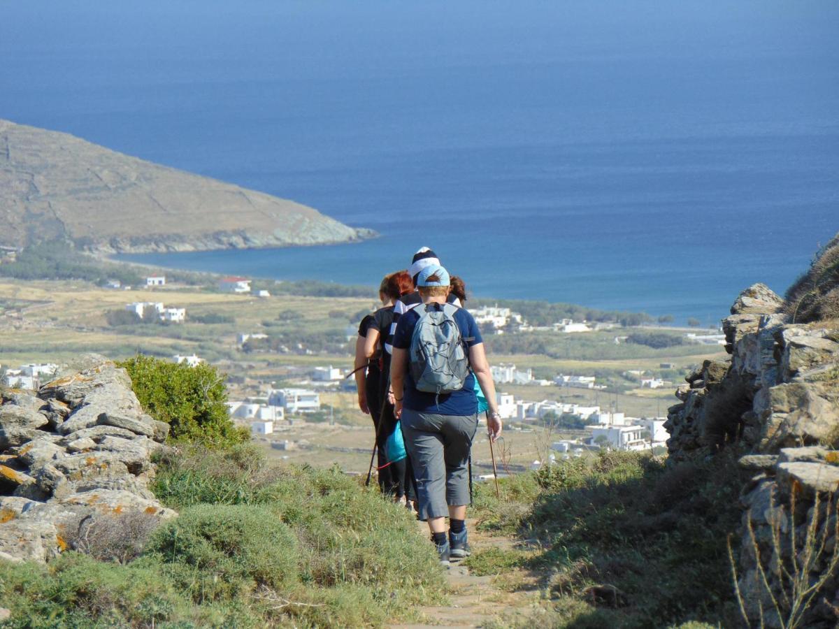 Tinos Youth Apartment エクステリア 写真